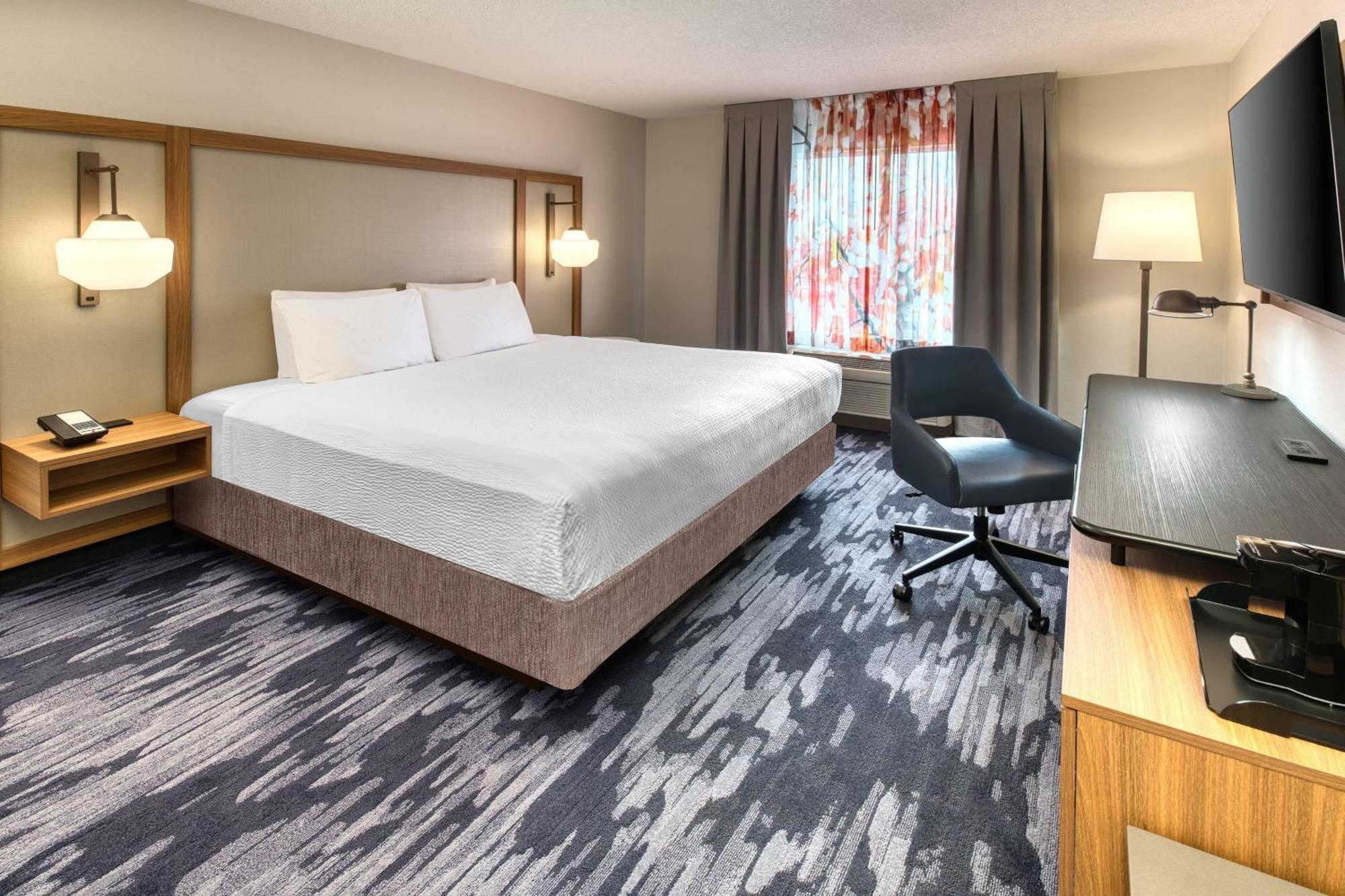 Fairfield & By Marriott Toronto Brampton
