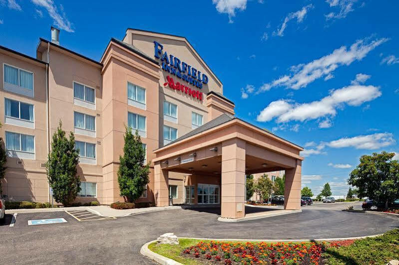 Hotel Fairfield & By Marriott Toronto